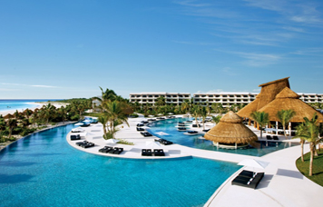 Secrets Maroma Specialist